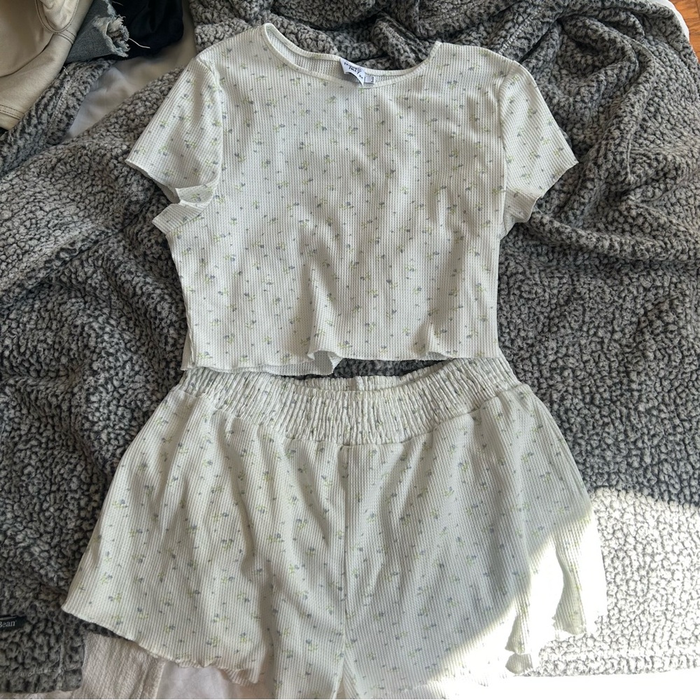 floral two piece pj set